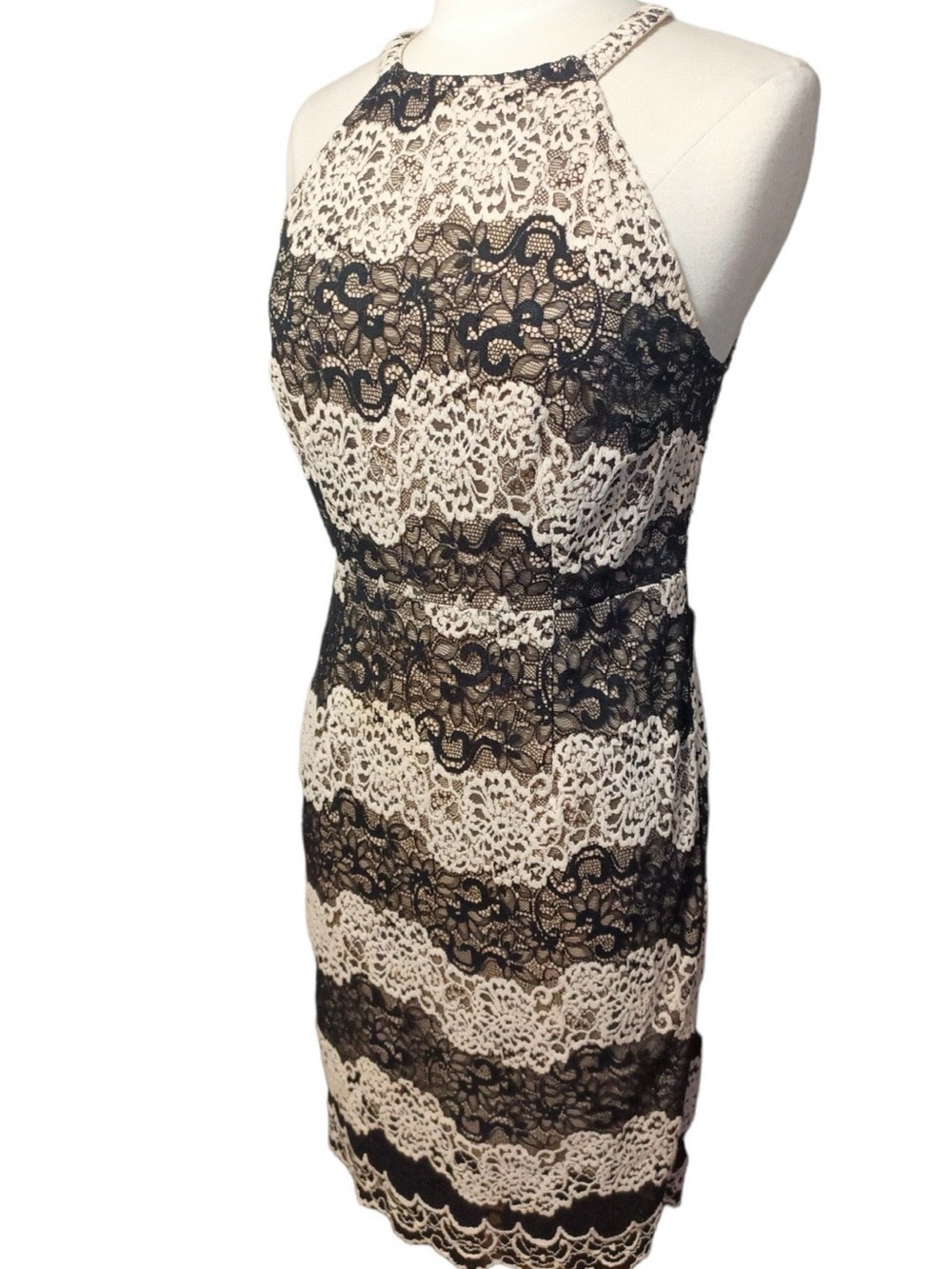 Kensie Sleeveless Black & Cream Lace Sheath Dress PTP 20”, L 36”